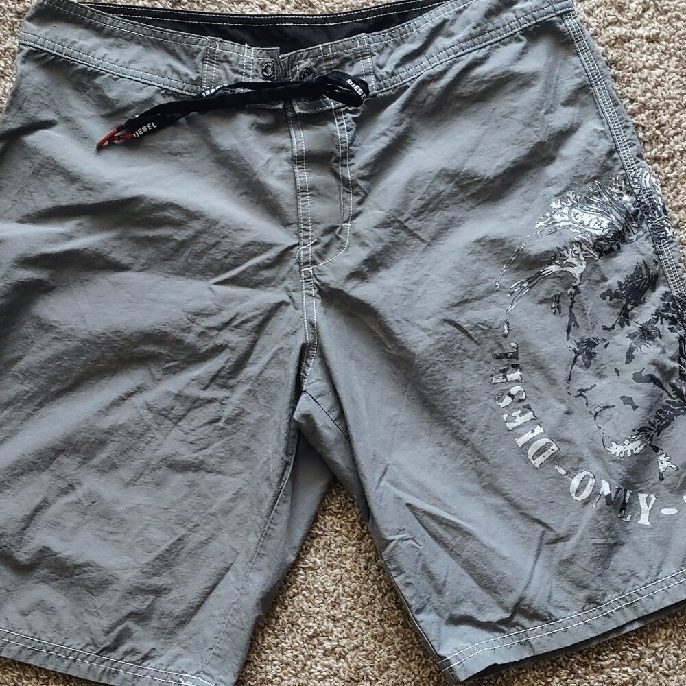 Diesel Grey Shorts Lined Swimwear Swim Trunks Only the Brave Mohawk Guy (Large)